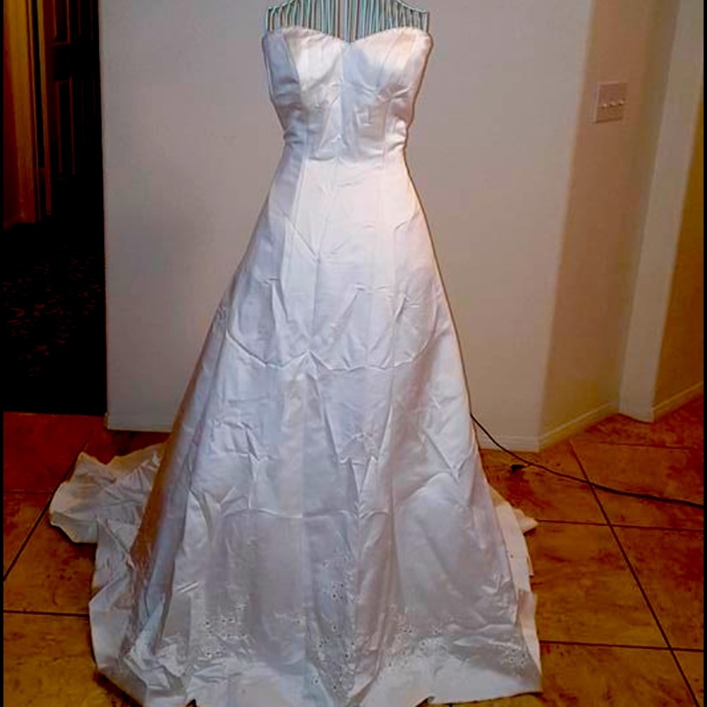 Casablanca Wedding Dress